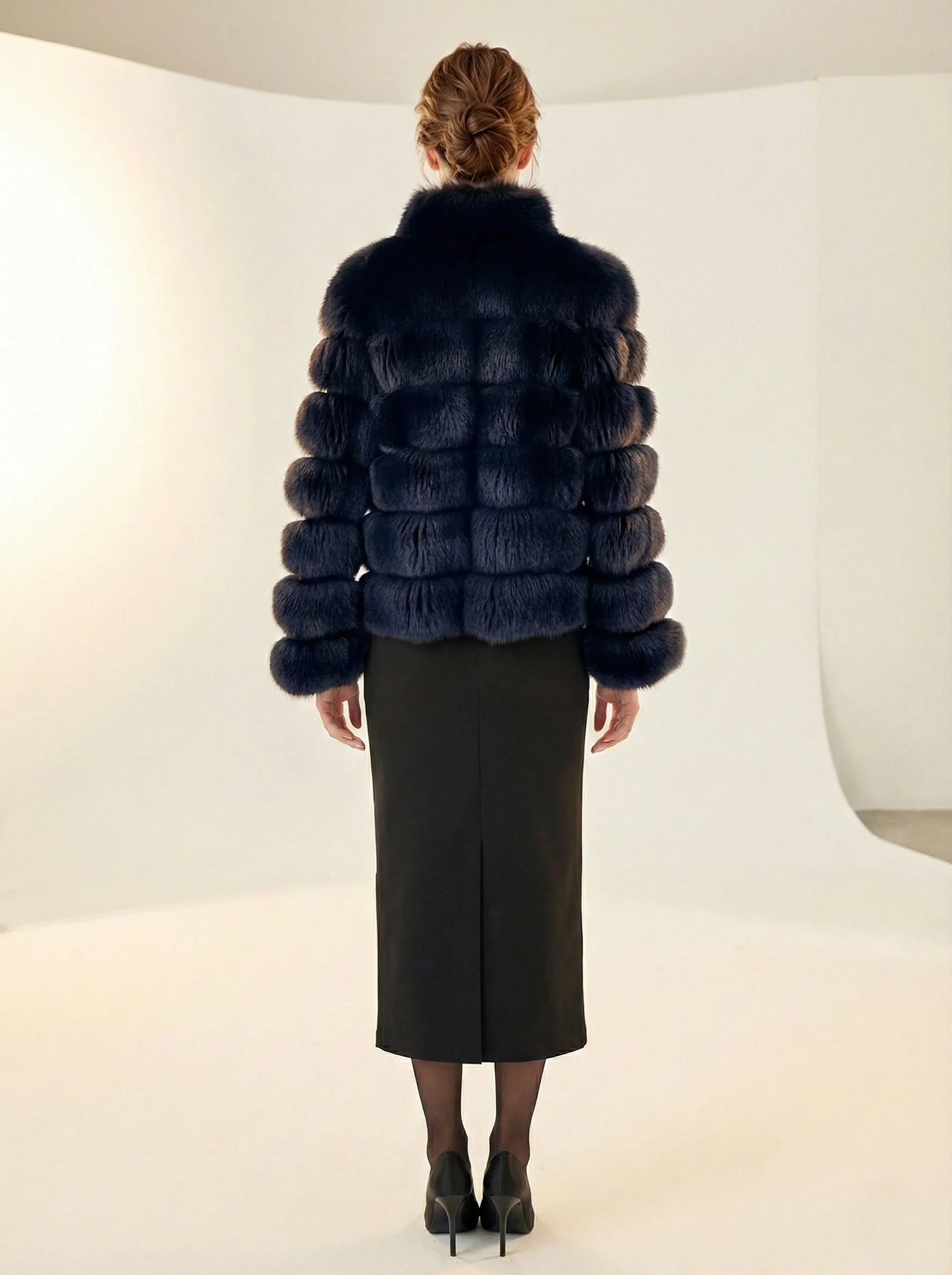 Virginia, 60 cm. - Blue Fox - Kvinder - Sort. - Image 3